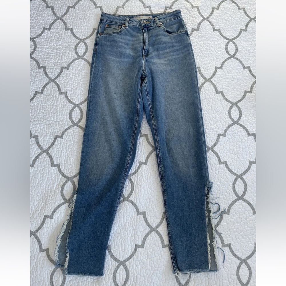 ASOS Design Denim Jeans Distressed Leg Side Slit Women’s Size 26